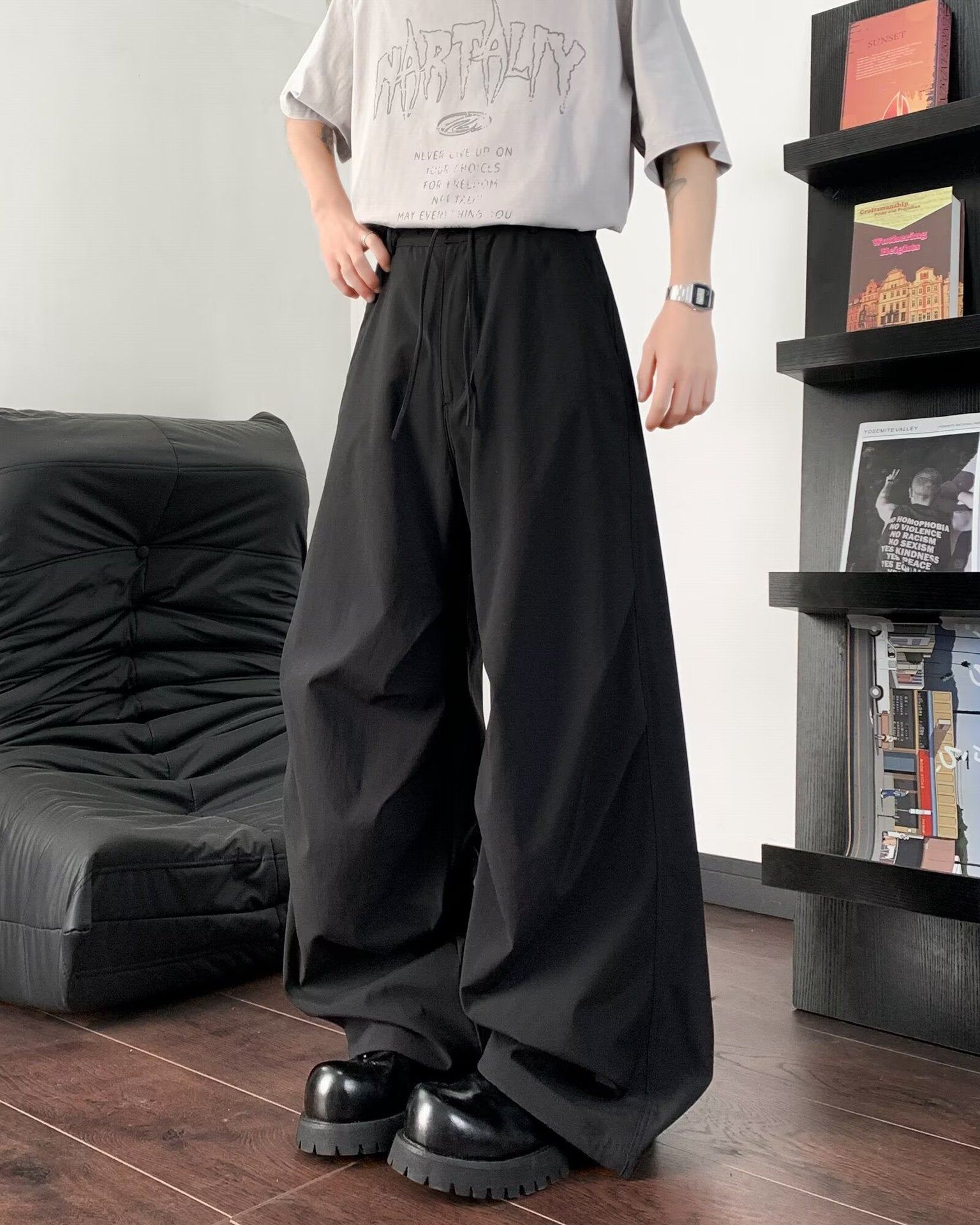 Wrinkle-Resistant Oversized Paratrooper Pants
