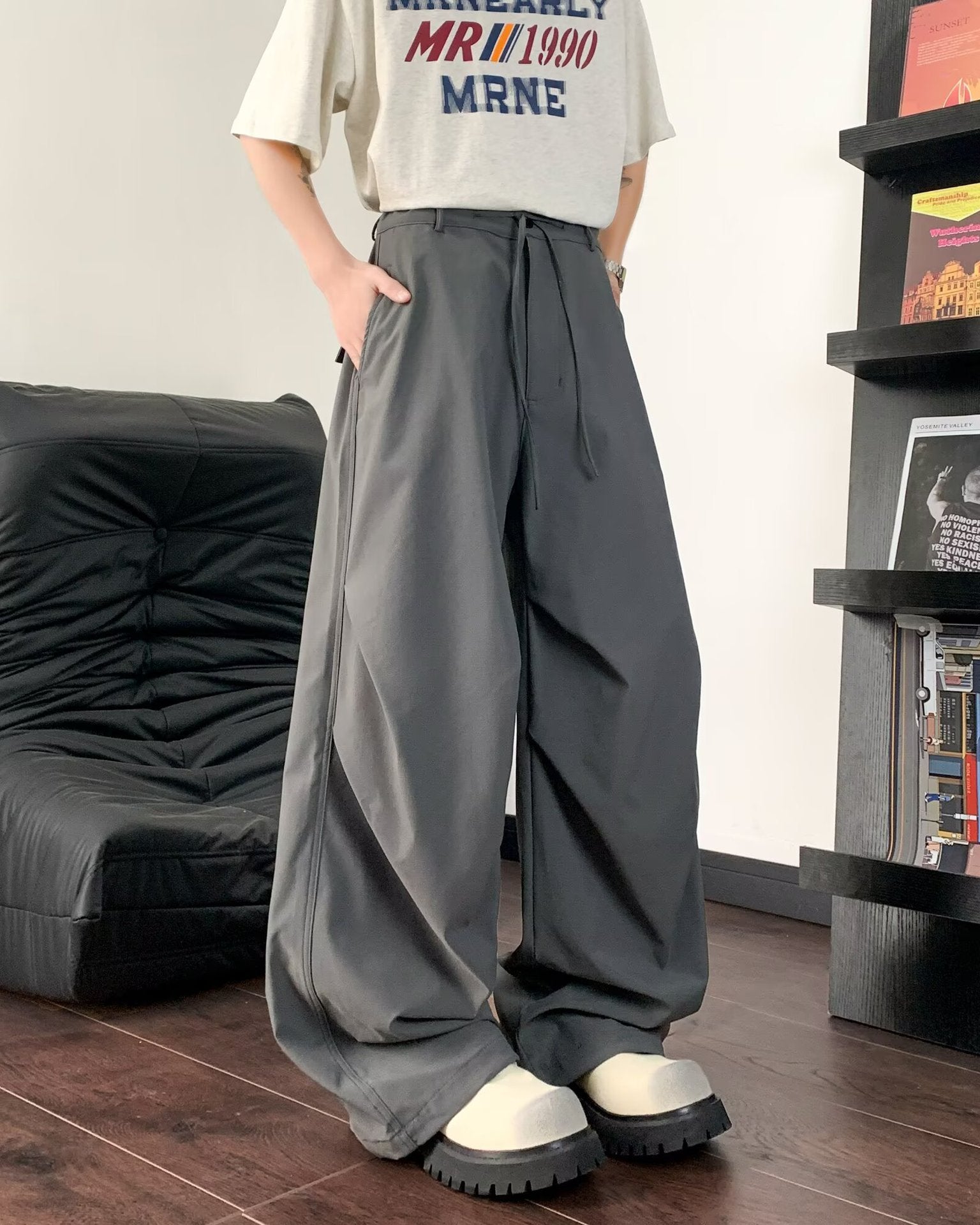 Wrinkle-Resistant Oversized Paratrooper Pants